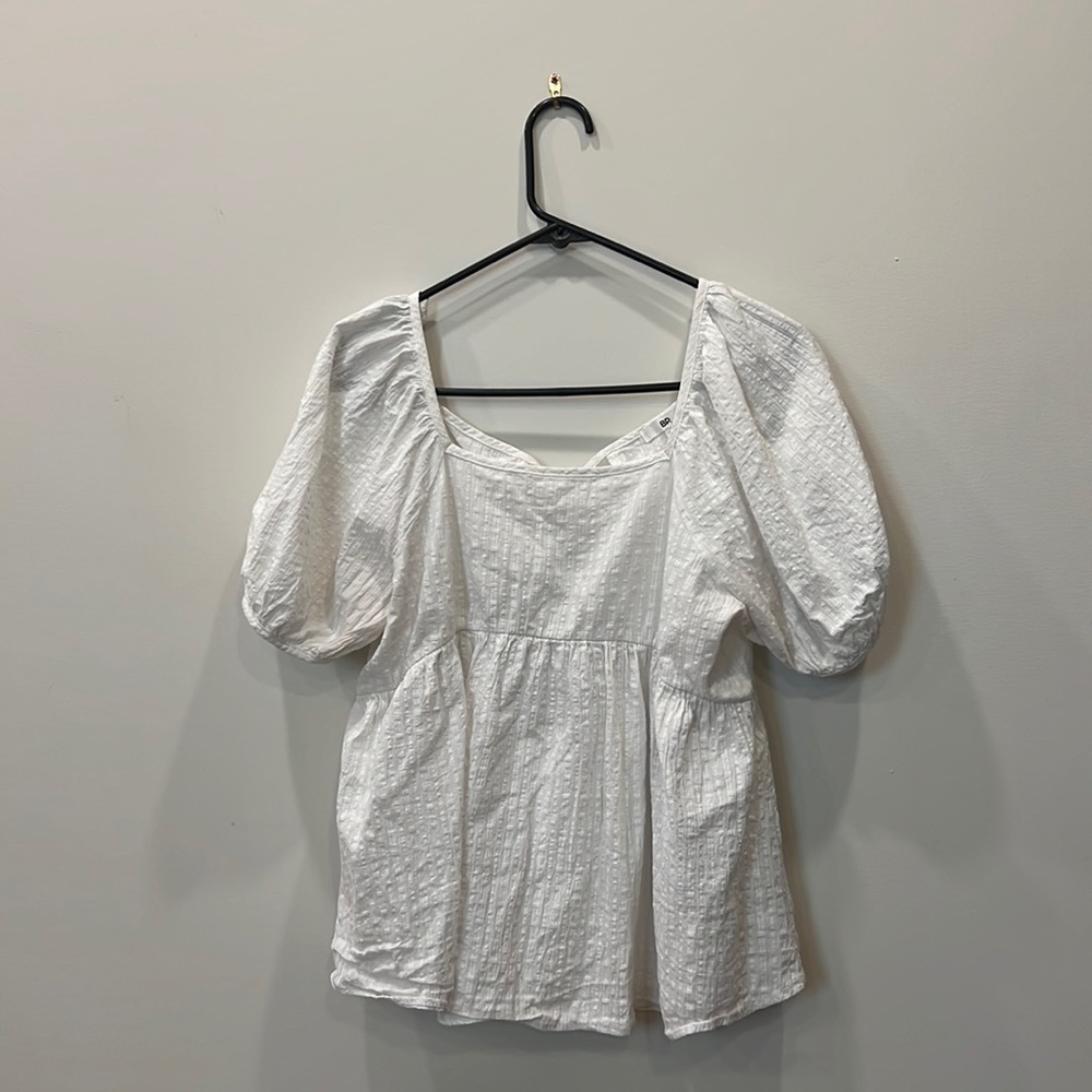 BP square neck shirt